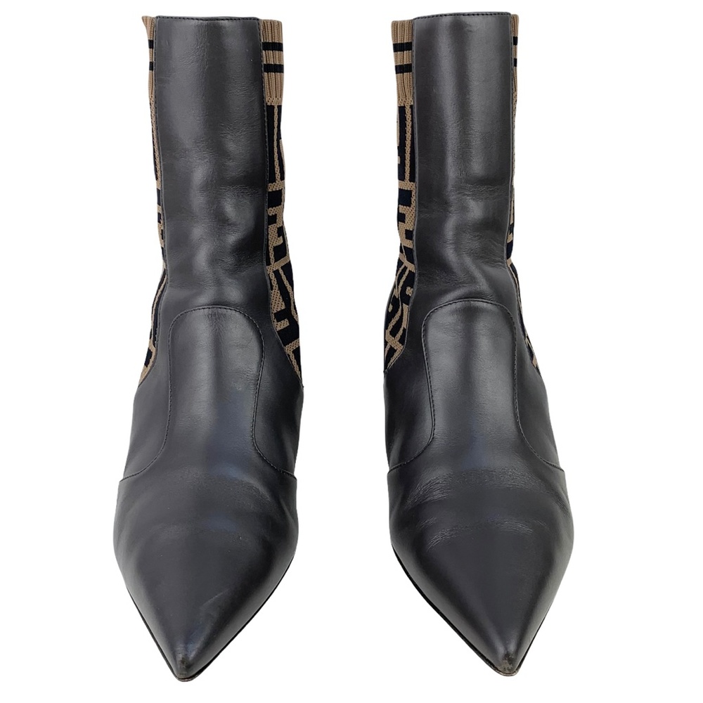 FENDI Rockoko Heel Boots - Picture 4 of 9